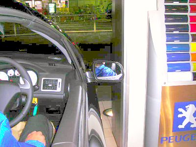 展示車入れ替え
