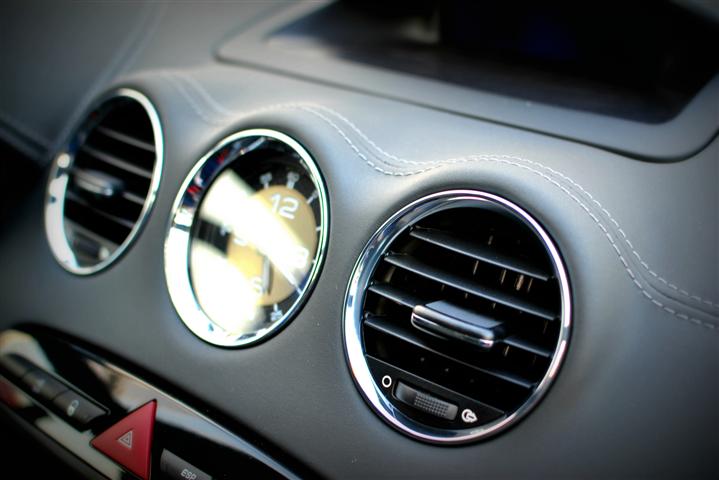 胸を打つクルマ。