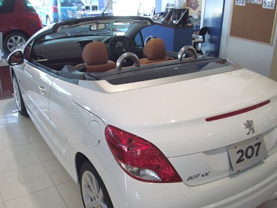 この場合、ｄ は発音しません。