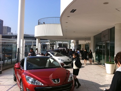 PEUGEOT EXPERIENCE TOUR 