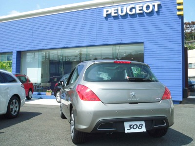 秋空を満喫できる１台、ございます。