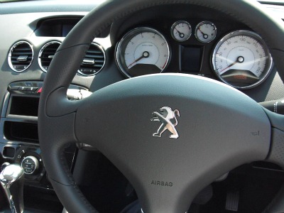 秋空を満喫できる１台、ございます。