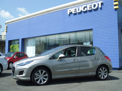 秋空を満喫できる１台、ございます。