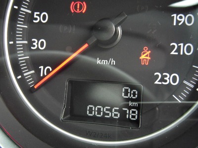 508 Allure Xenon  入荷しました！