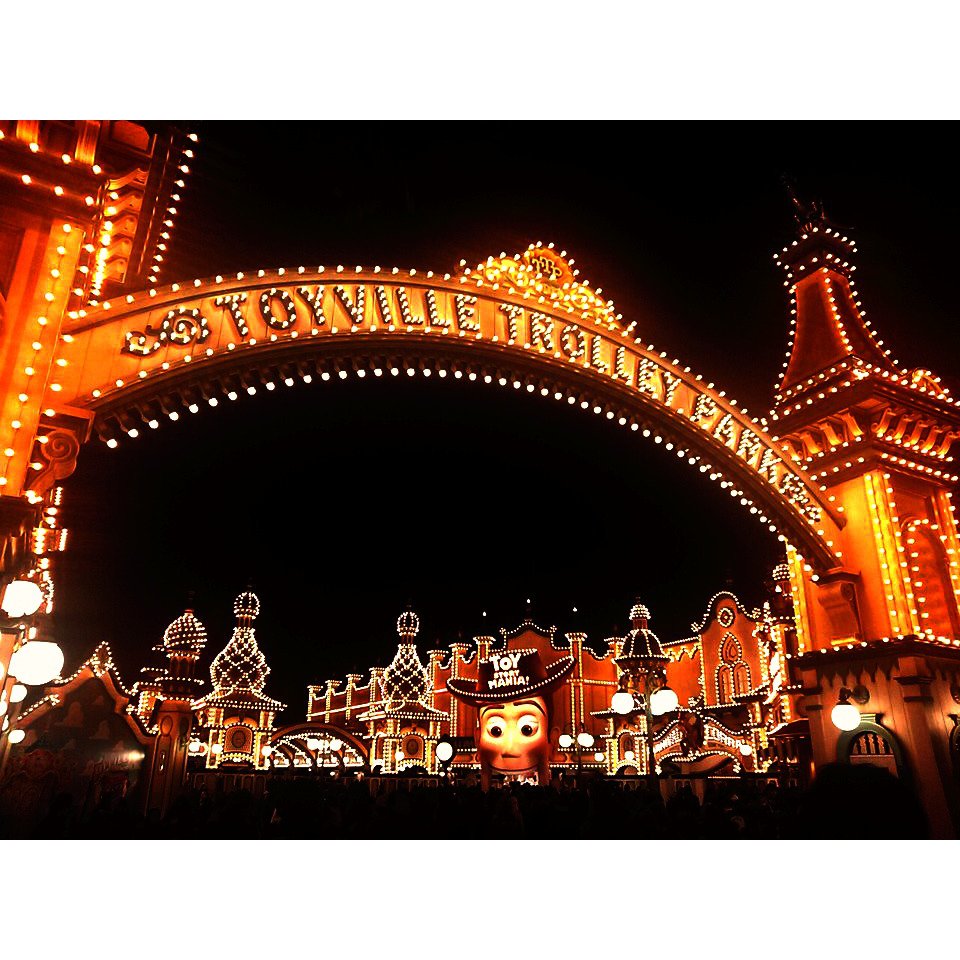 クリスマスイルミネーション