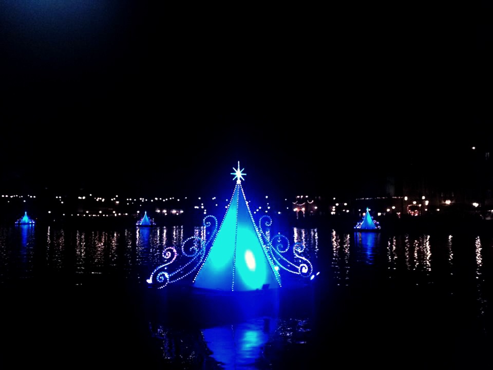 クリスマスイルミネーション