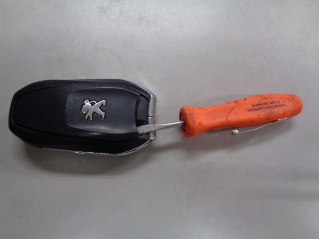 キーバッテリーご注意ください。