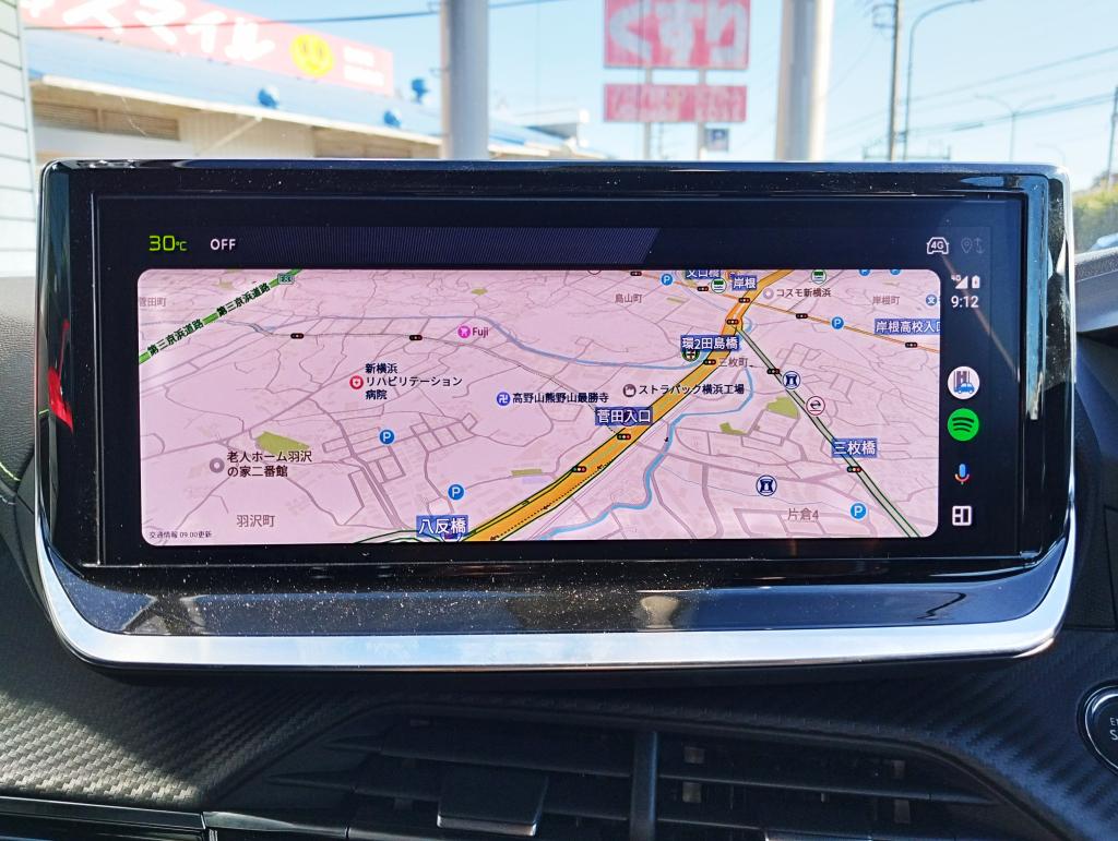 NEWプジョー2008Android Auto試してみた件（インテリア編）