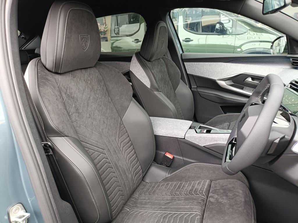 新型プジョー3008（インテリア編）