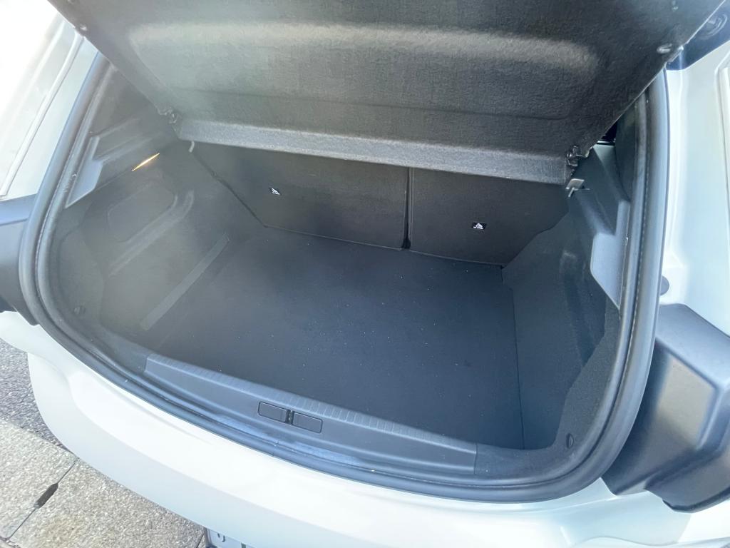 プジョー208認定中古車（エクステリア）