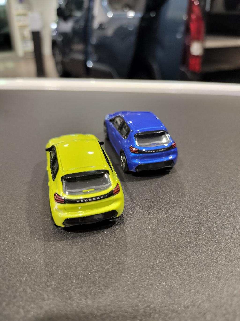 ミニカー208、可愛すぎませんか？😊🌈