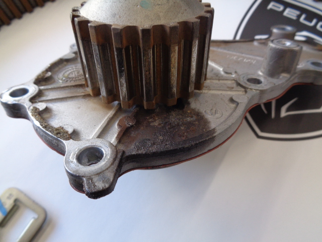 定期でのタイミングベルト交換