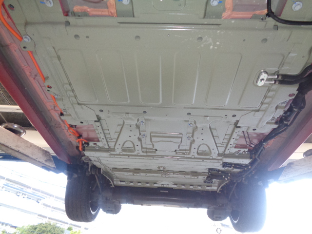 めったに外さないカバーの裏側