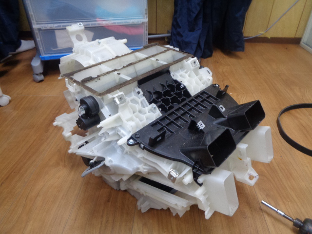 新しいエアコン清掃（続編）