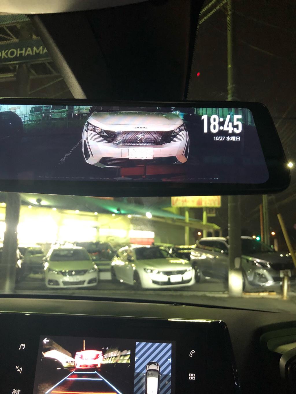 ★ドライブレコーダー付きディスプレイミラー★のご紹介！