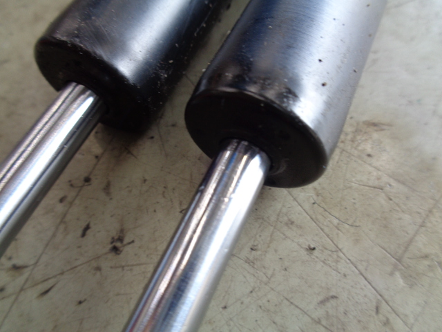 縁の下の力持ち。