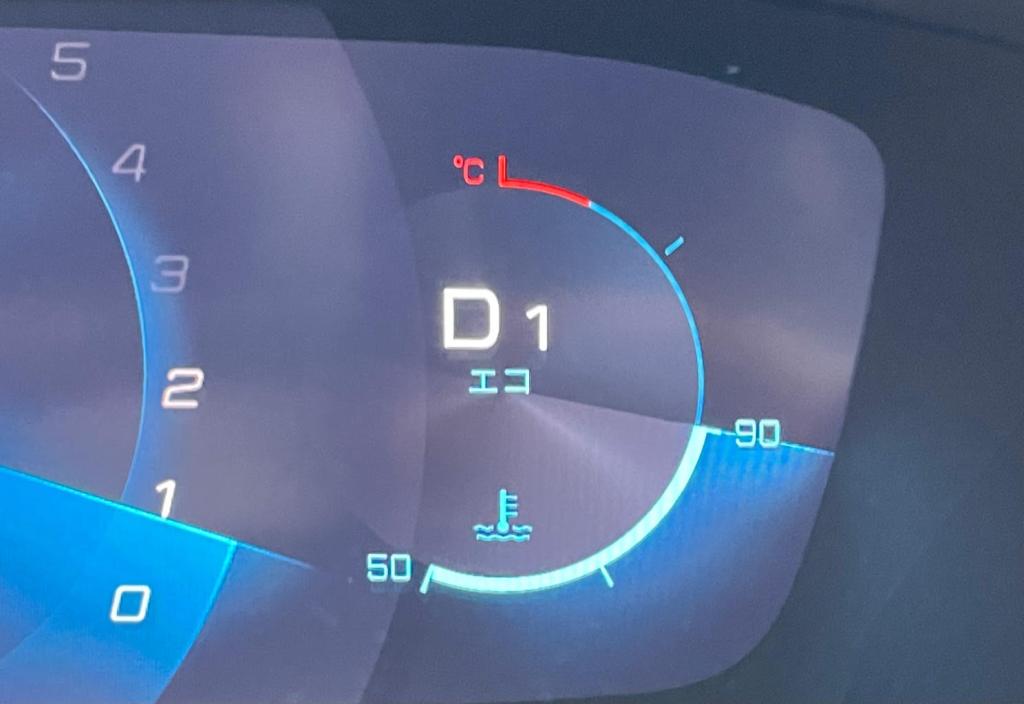 208は【ECOモード】のほうが乗りやすい？？