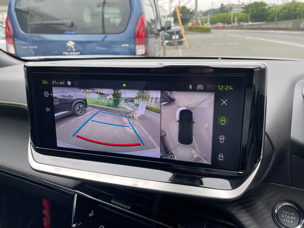 PEUGEOT2008GTの「ガソリンターボ車入りました～♪」(インテリア編)