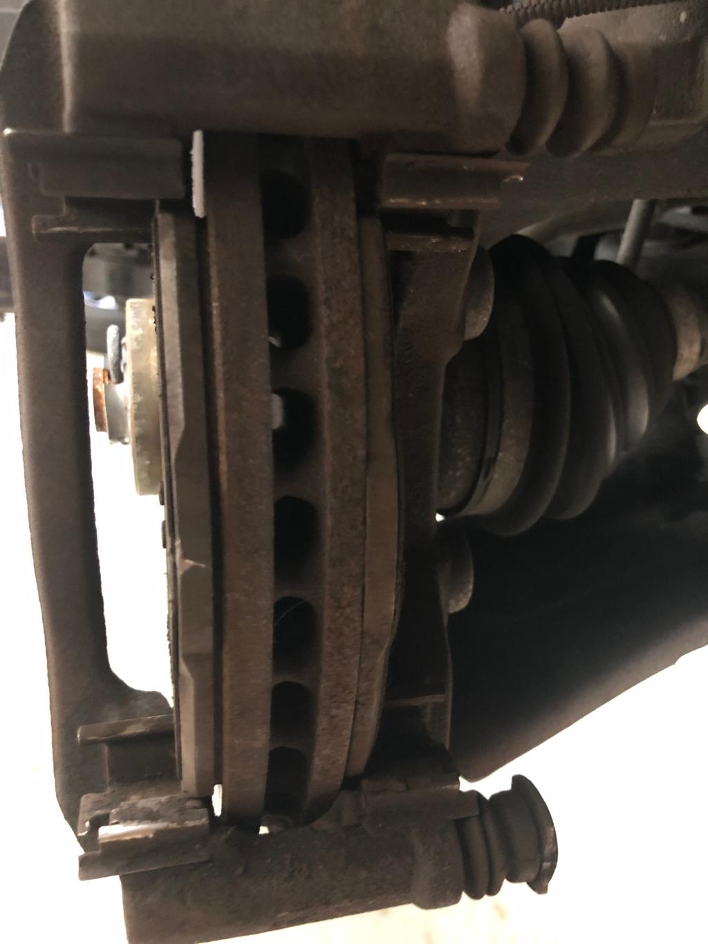 ブレーキパッド交換