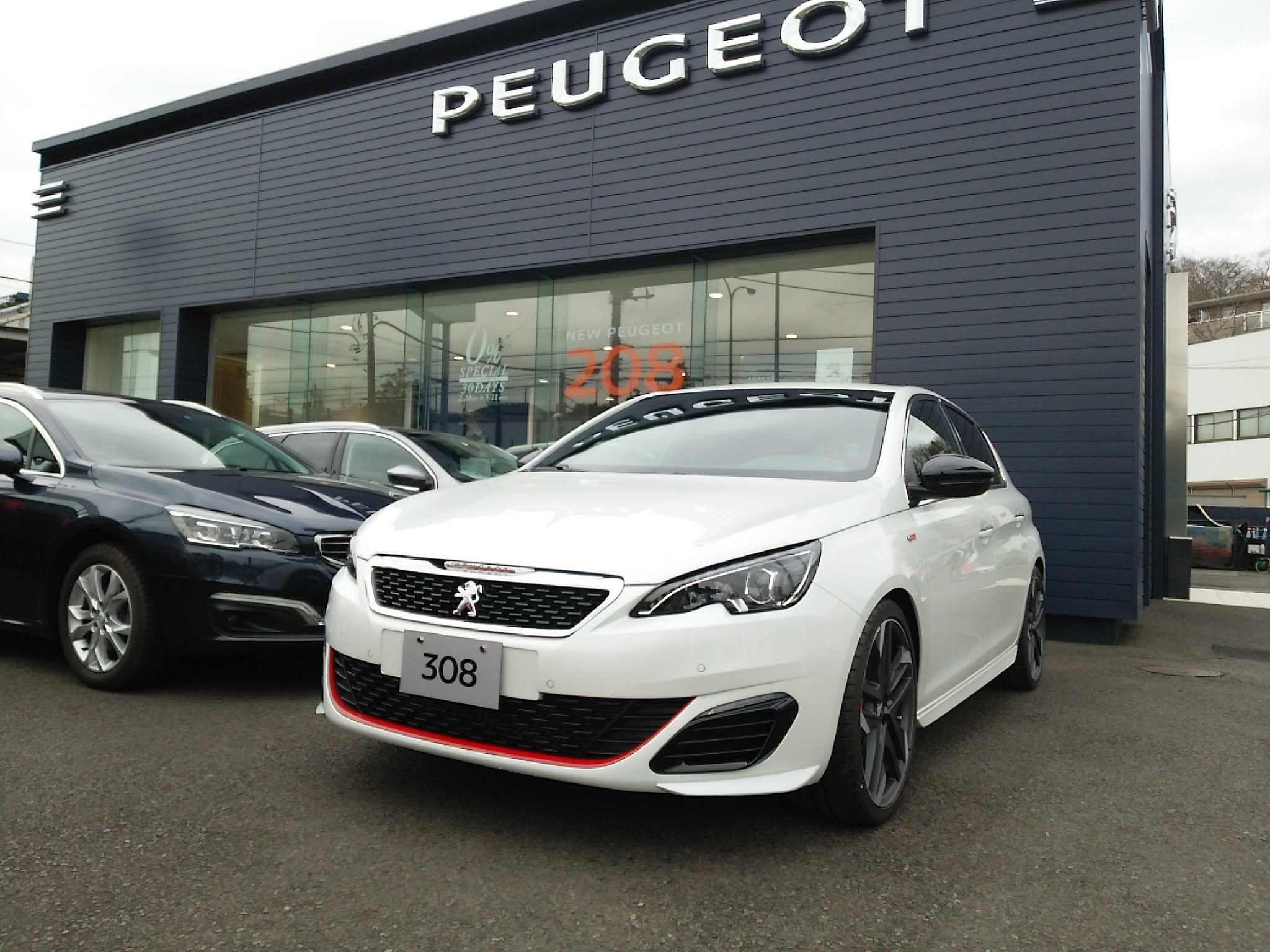 308 GTi 270 by PEUGEOT SPORT