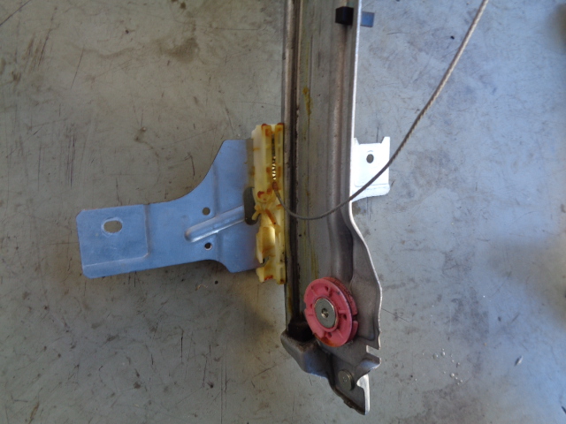 パワーウィンドウ不具合あるある！